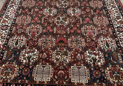 فرش دستباف شش متری بختیاری (نقشه خشتی لاکی)