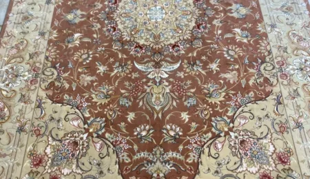 farshboom-XF7YUgeAyz8l
