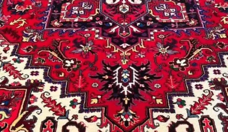 farshboom-LuU6I2qxtYx6