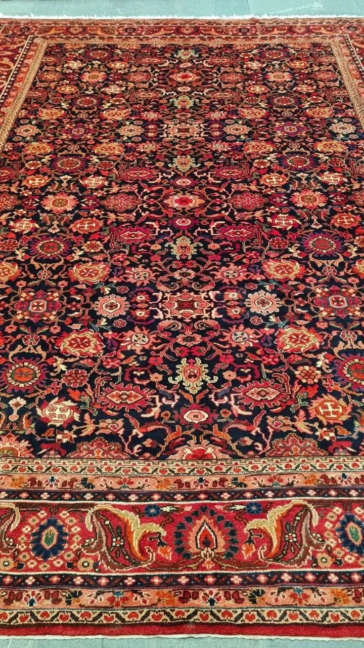 farshboom-SiEjILE8XS1v