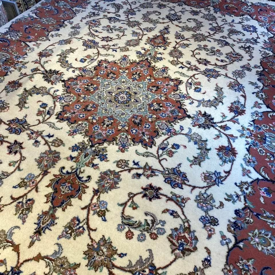 pana.carpet-20241217-0015