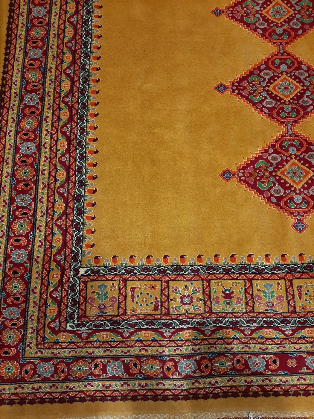 carpet-farshboom-1480965296