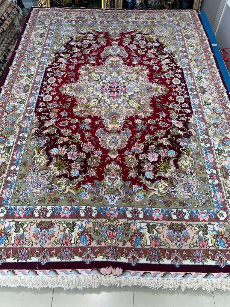 carpet-farshboom-1702697752