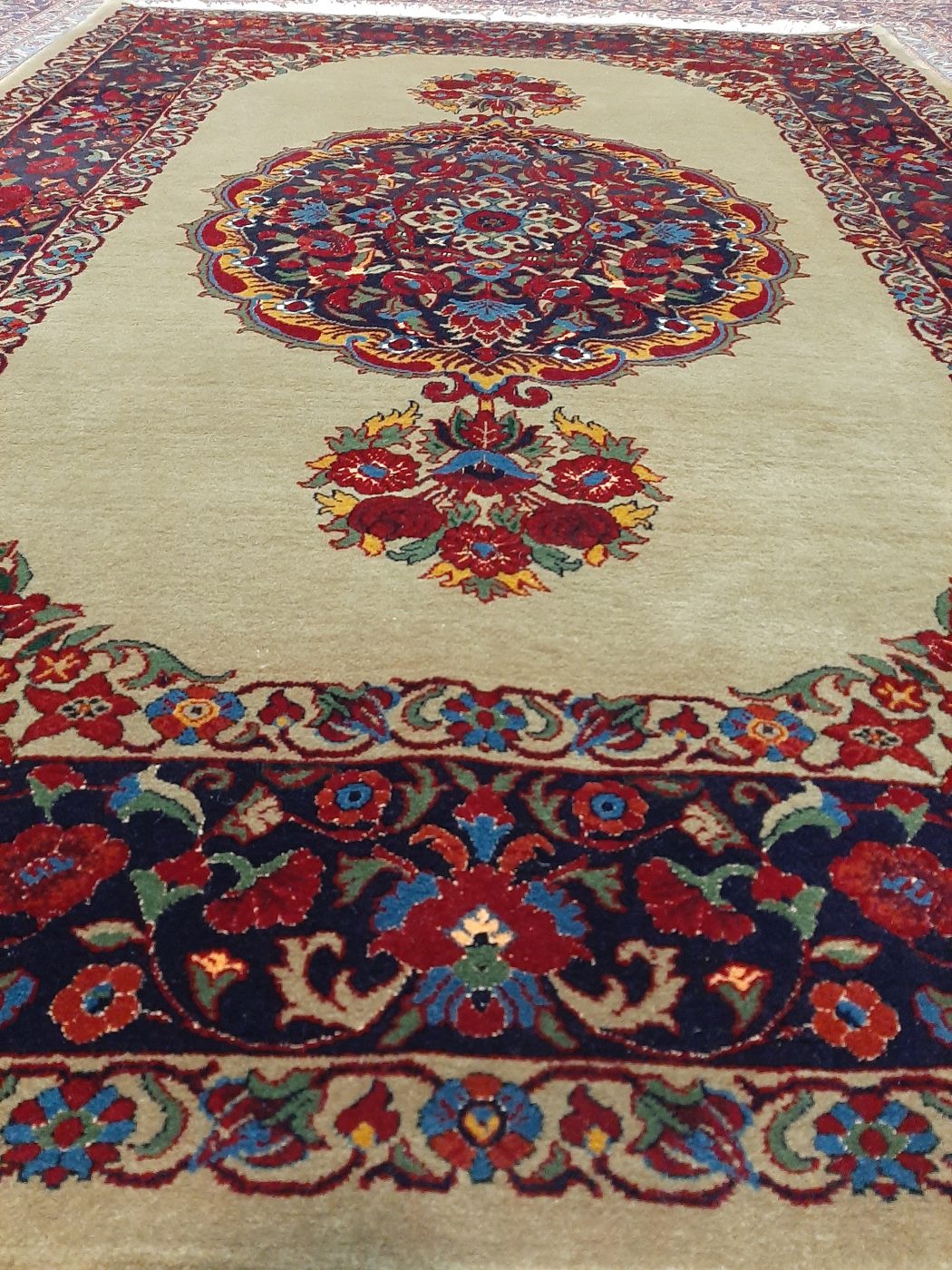 carpet-farshboom-3779283986