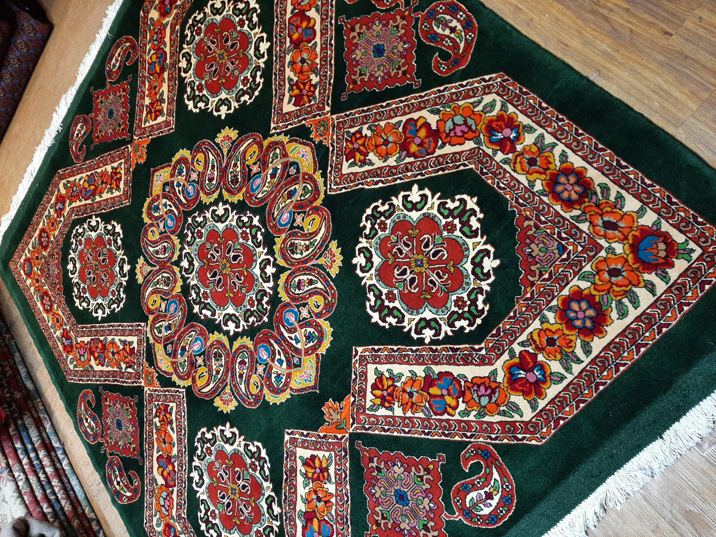 carpet-farshboom-5430268253