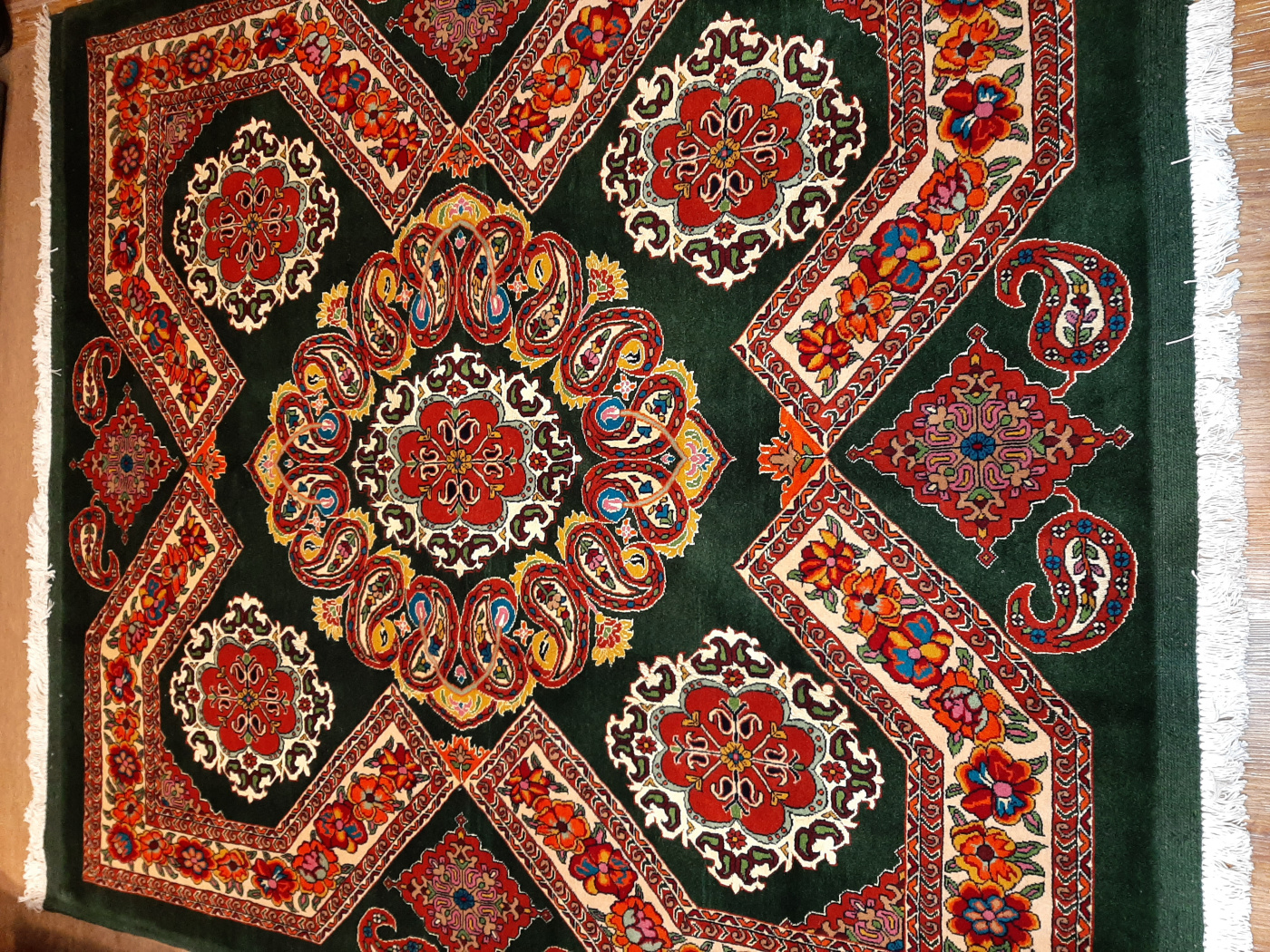 carpet-farshboom-5992503170