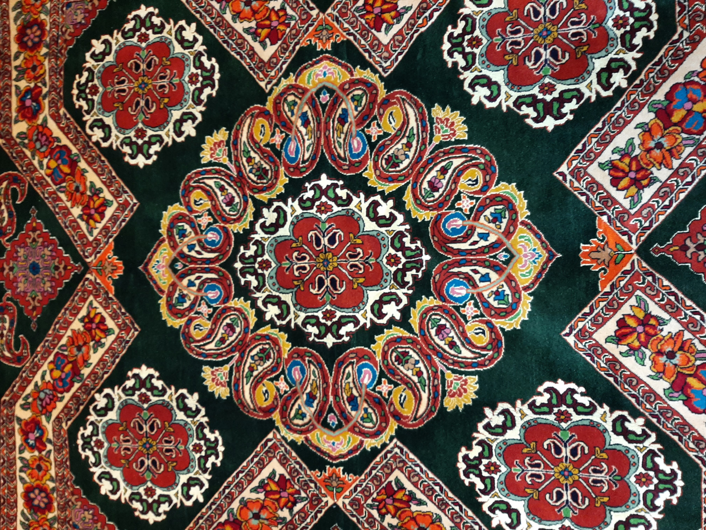 carpet-farshboom-9737994697