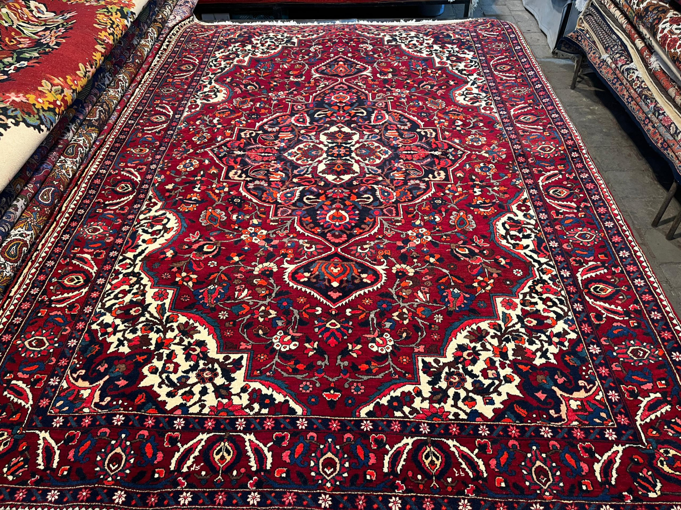 carpet-farshboom-1834625923