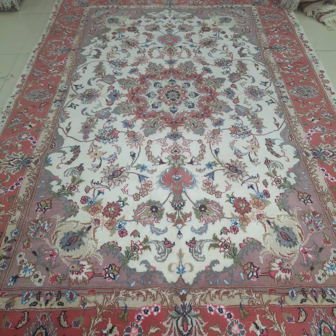 carpet-farshboom-4067285165