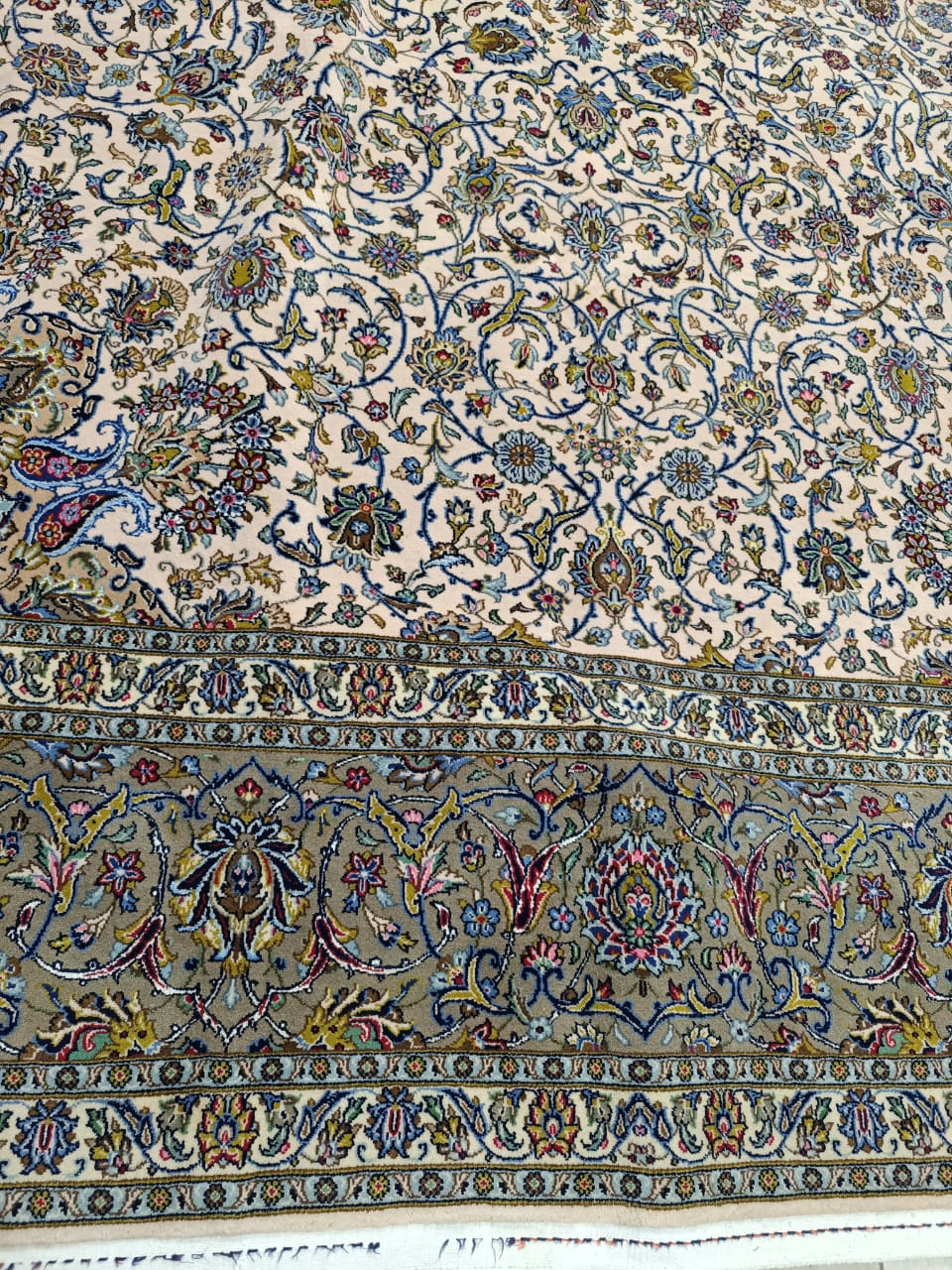 carpet-farshboom-5370932874