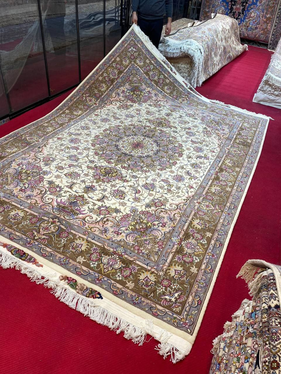 carpet-farshboom-5940222389