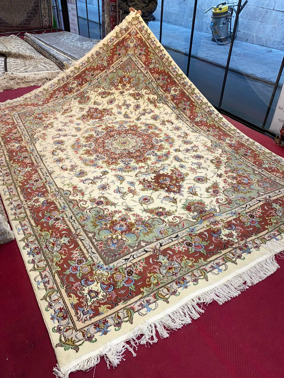 carpet-farshboom-8524220476