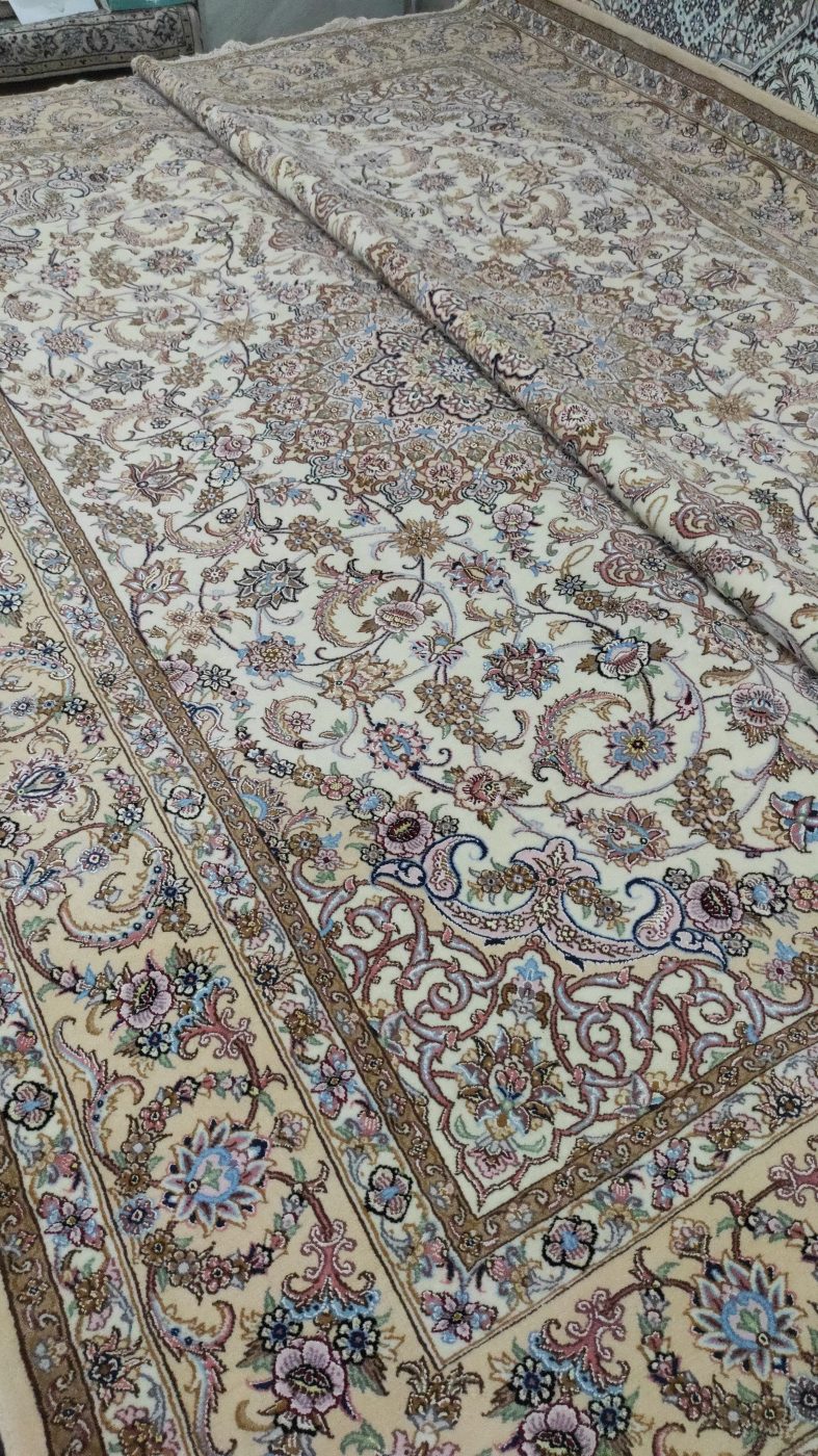 carpet-farshboom-1745320320