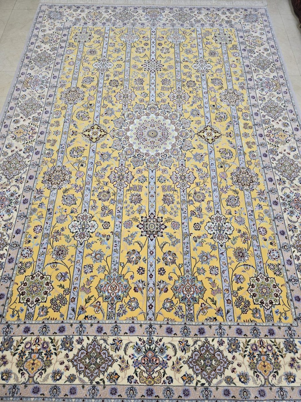 carpet-farshboom-2703857140