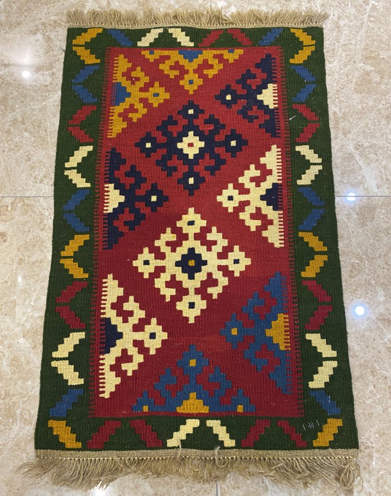 carpet-farshboom-2065116422