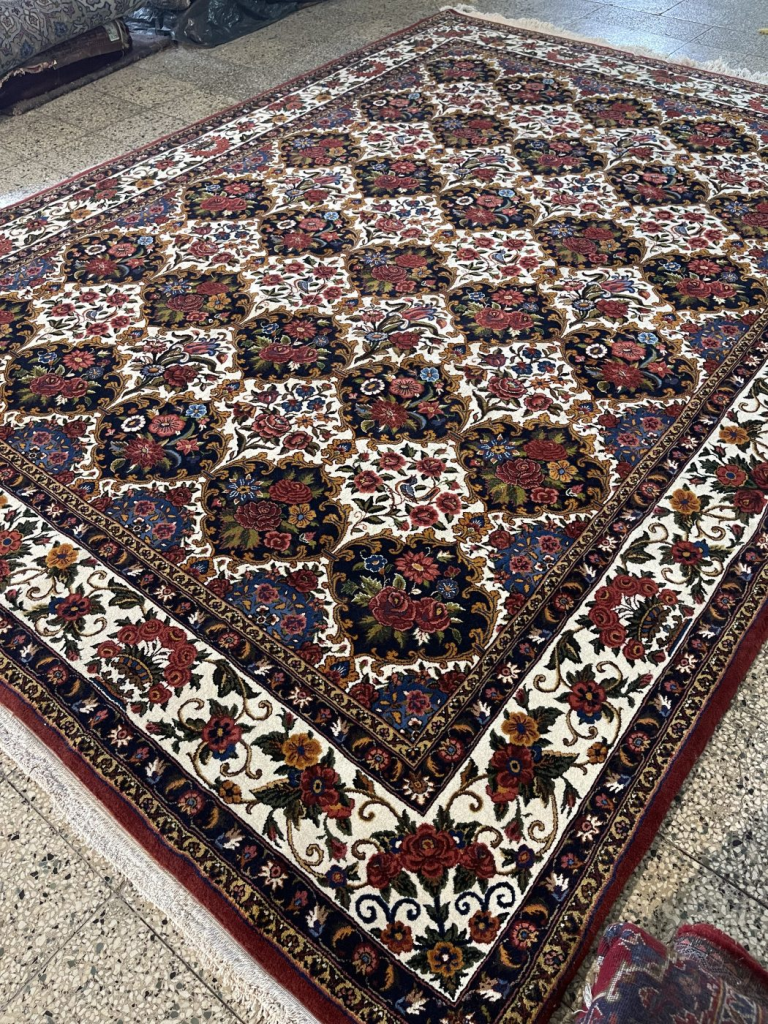carpet-farshboom-2267117348