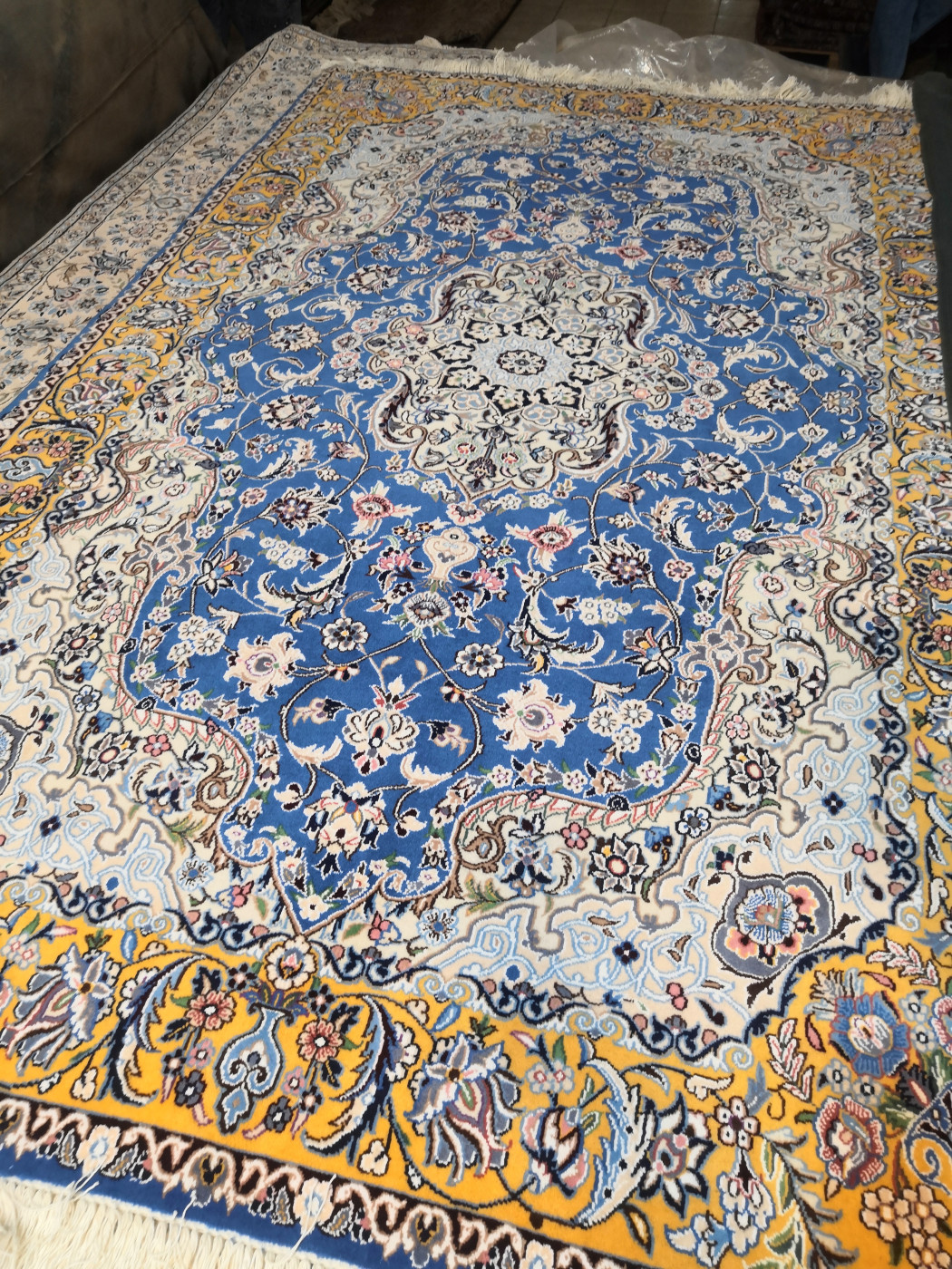 carpet-farshboom-2829927330