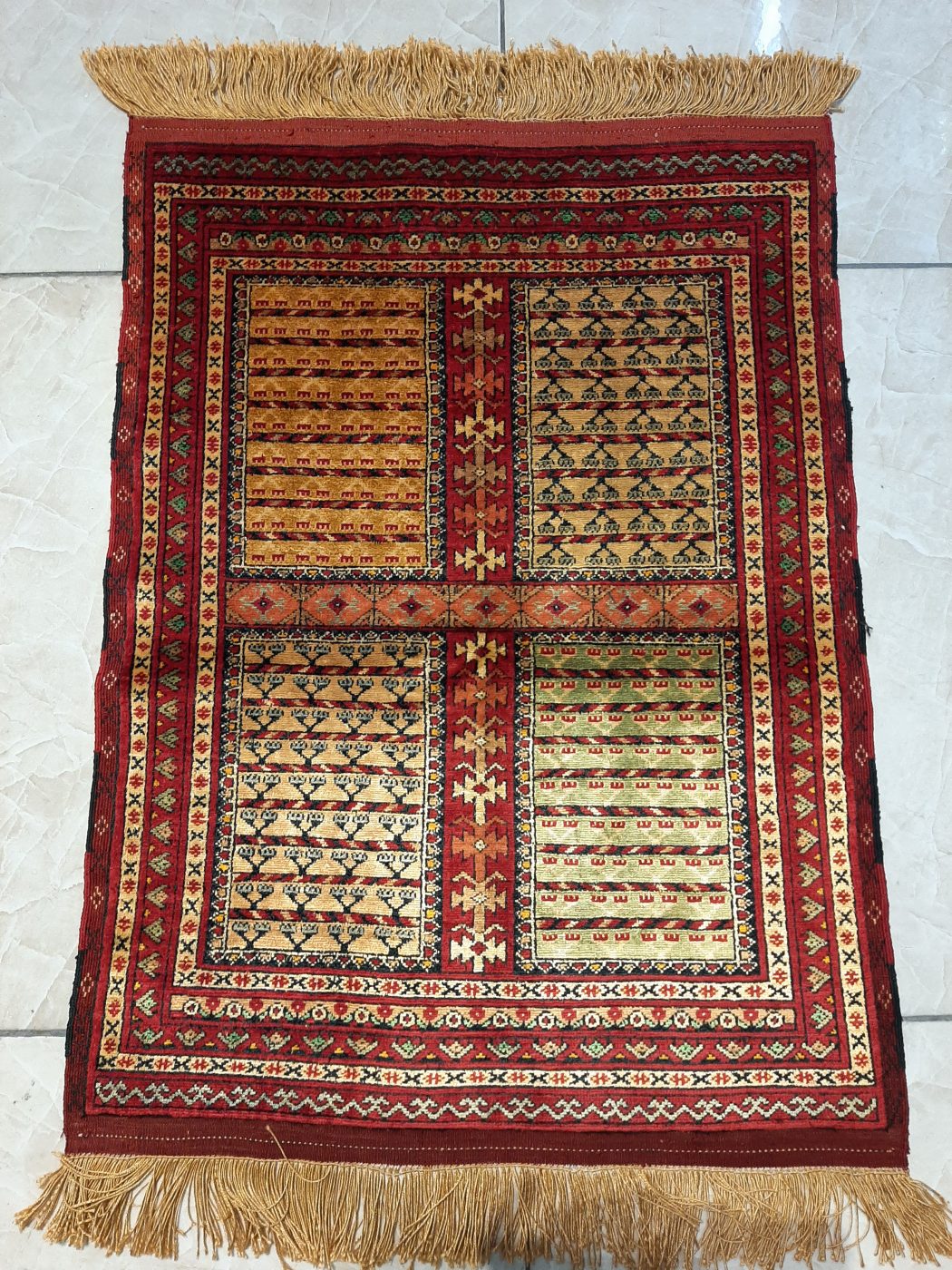 carpet-farshboom-8159121621