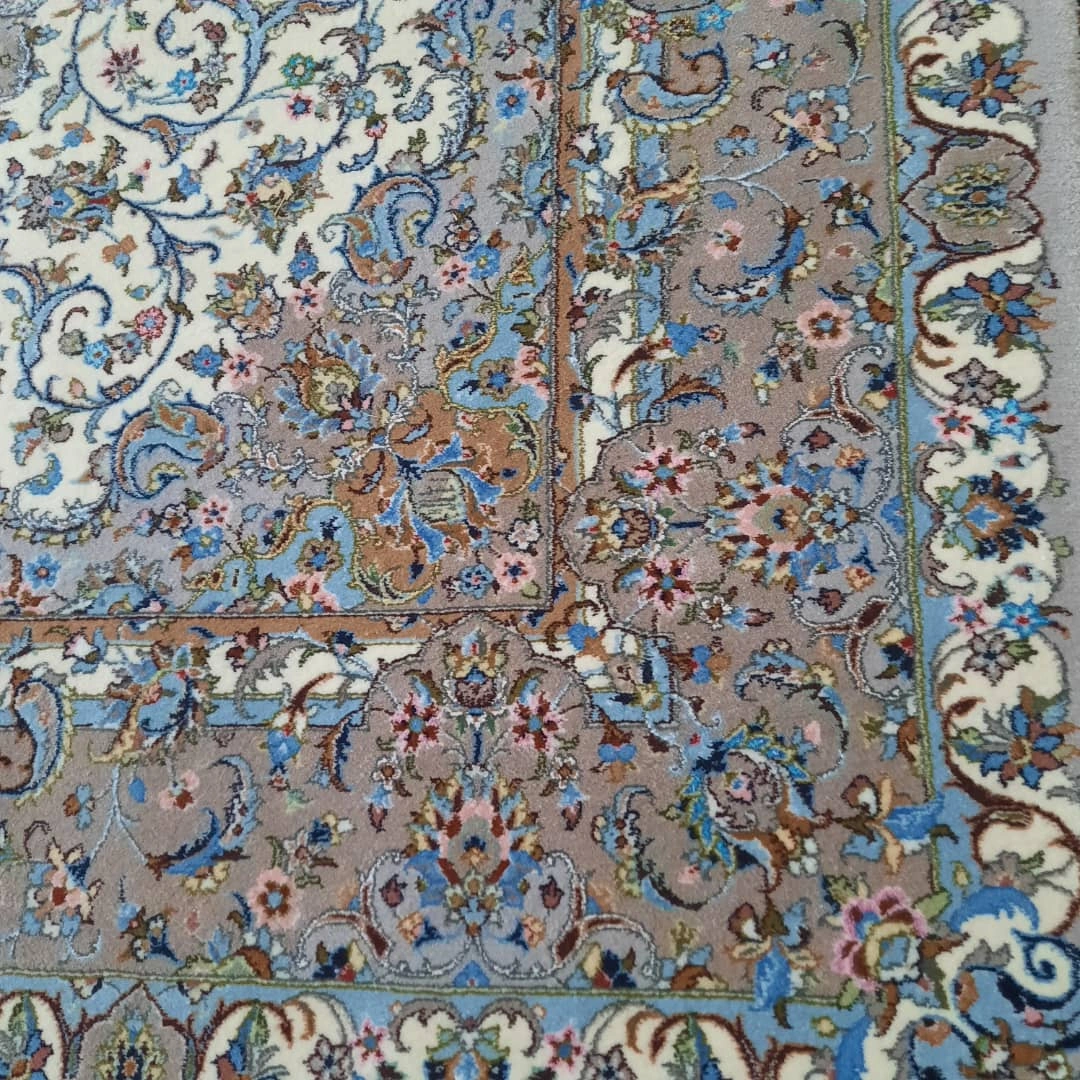 carpet-farshboom-1767719875