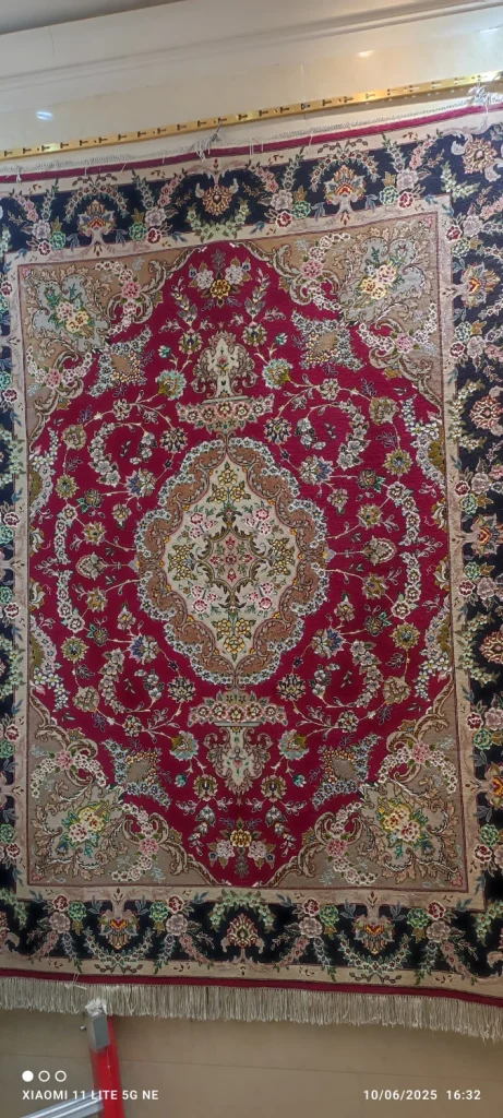 carpet-farshboom-1989219630