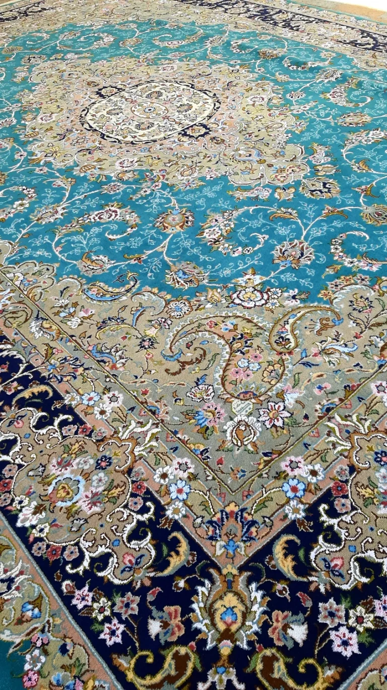 carpet-farshboom-2144468197