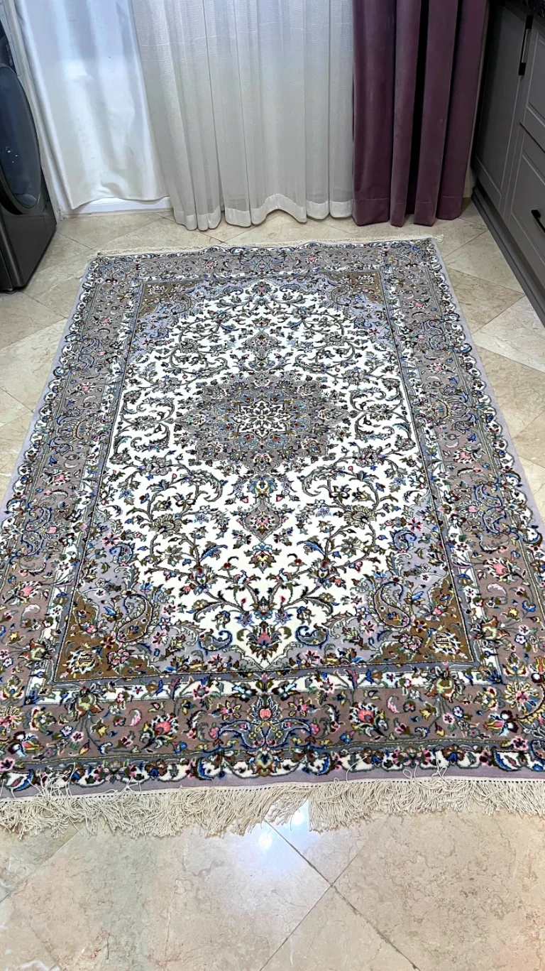 carpet-farshboom-2238821106