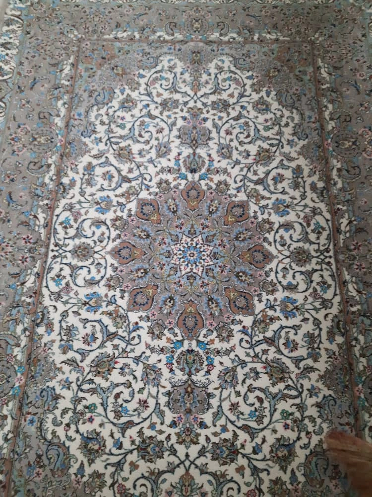 carpet-farshboom-2399839381