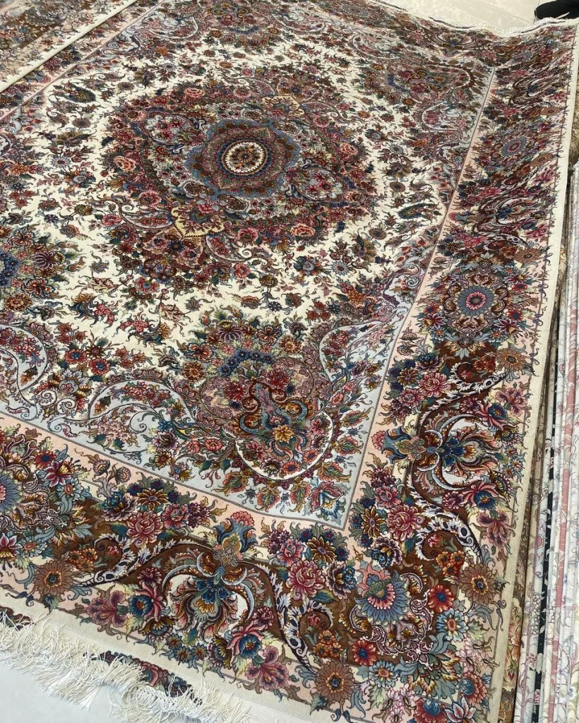 carpet-farshboom-4718883604
