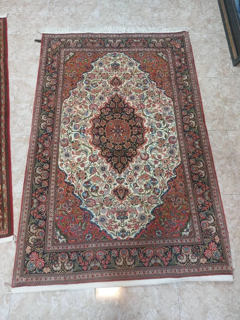 carpet-farshboom-8874799186