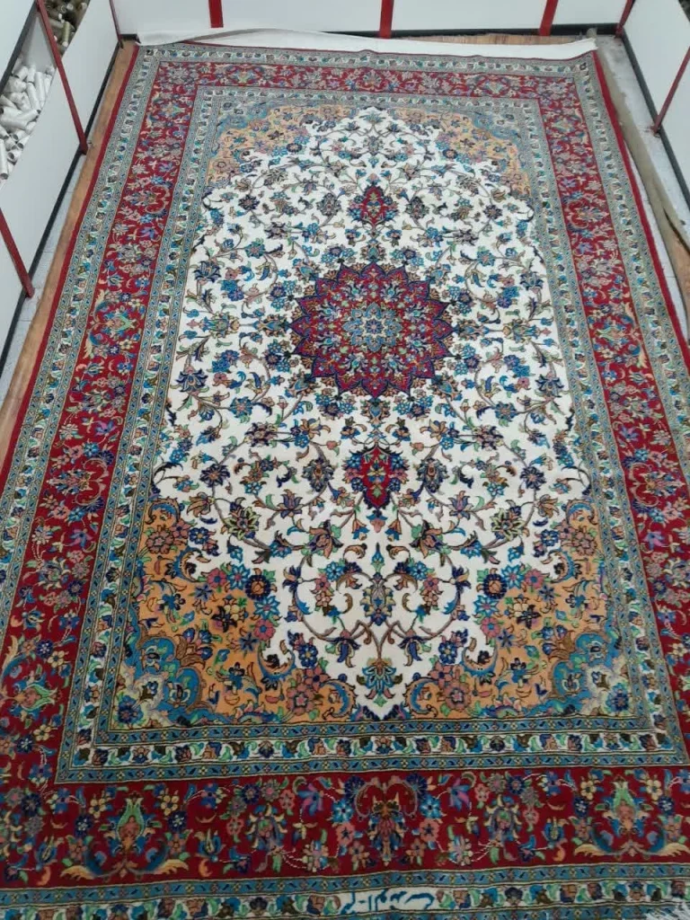 carpet-farshboom-8985874039