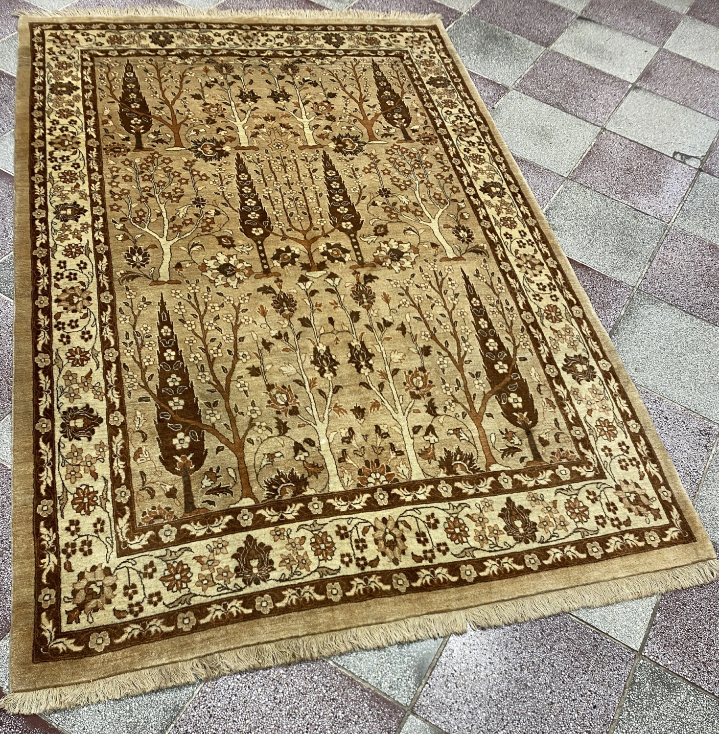 carpet-farshboom-1269364887
