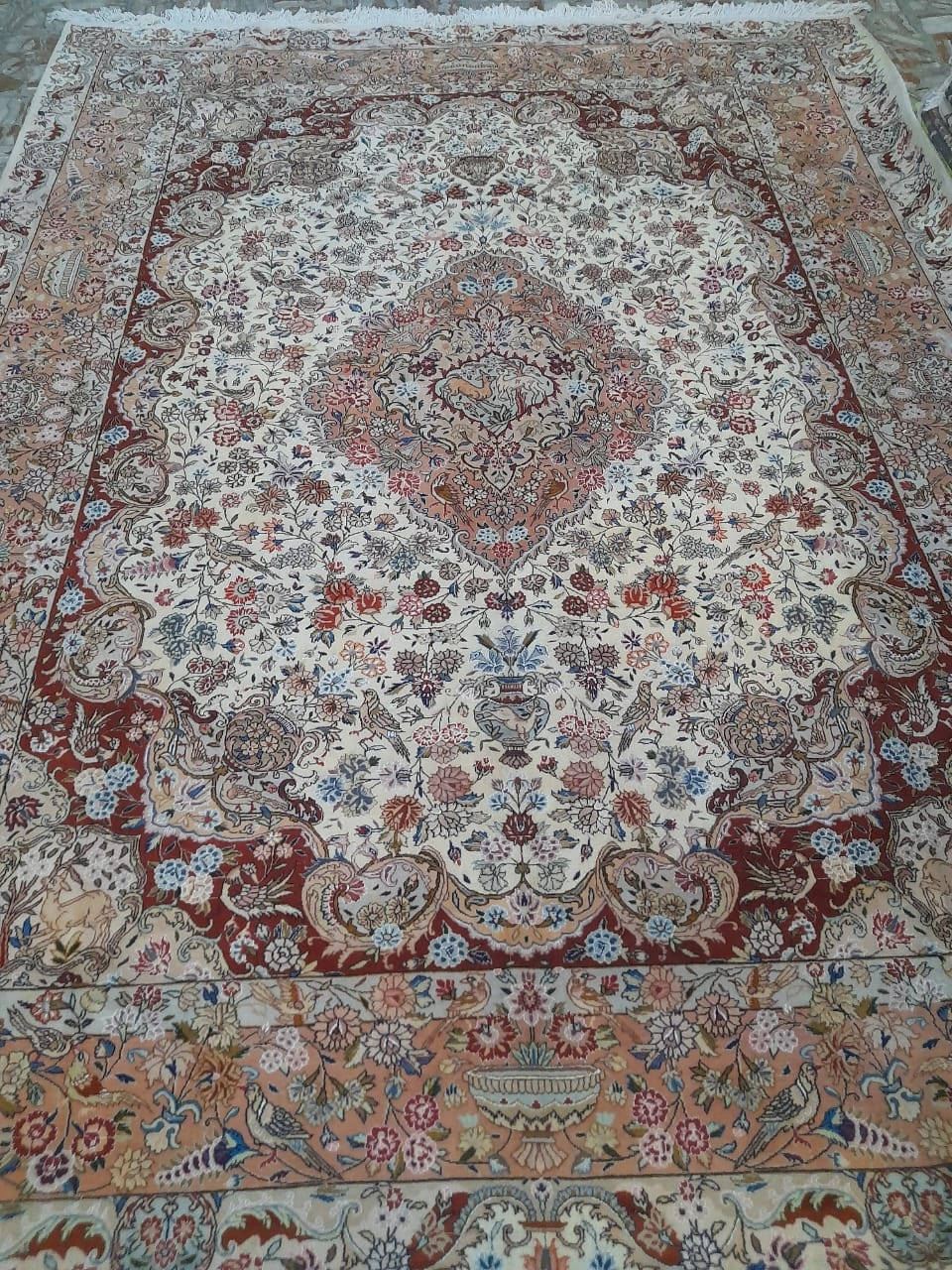 carpet-farshboom-1441490583
