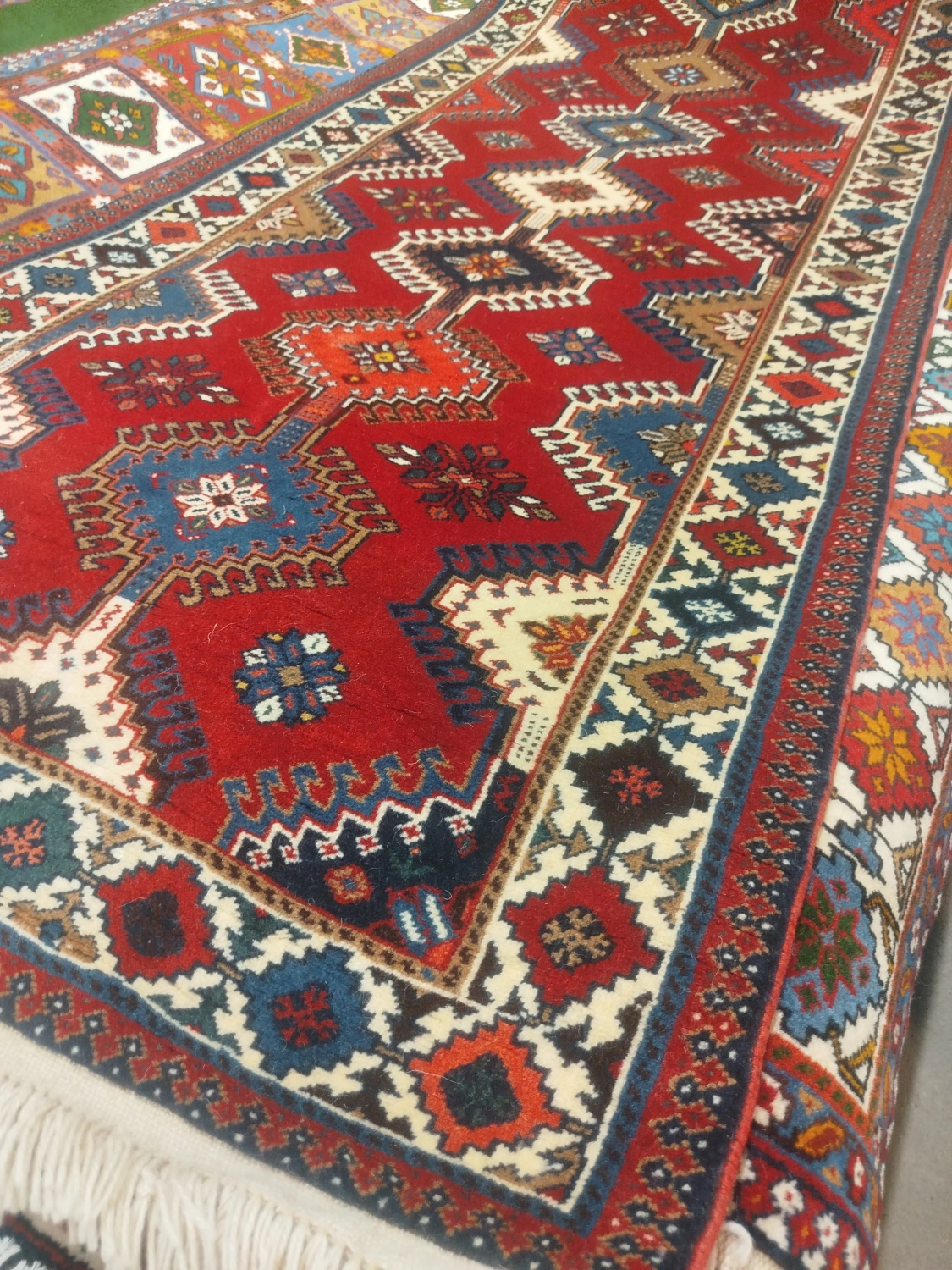 carpet-farshboom-1803240082