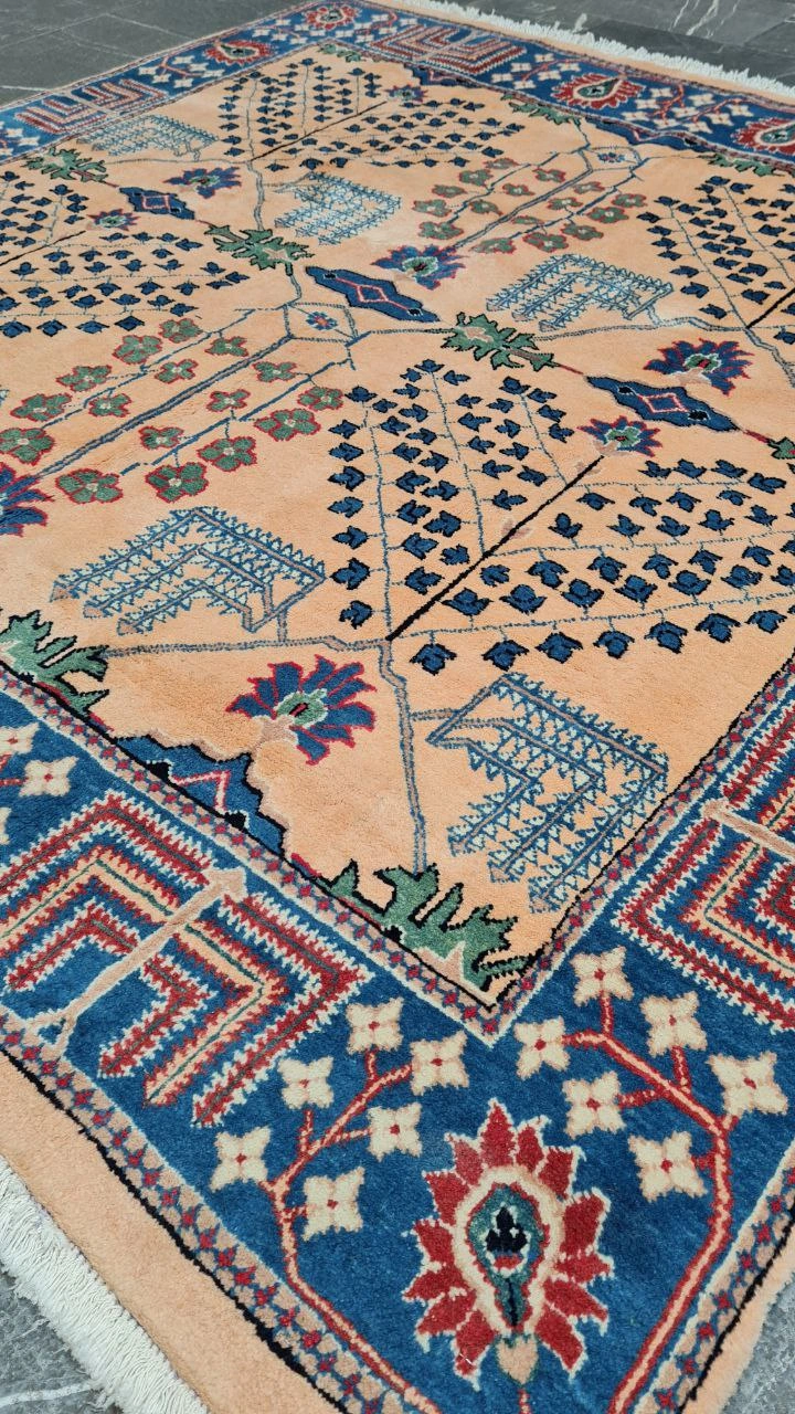 carpet-farshboom-1985580471