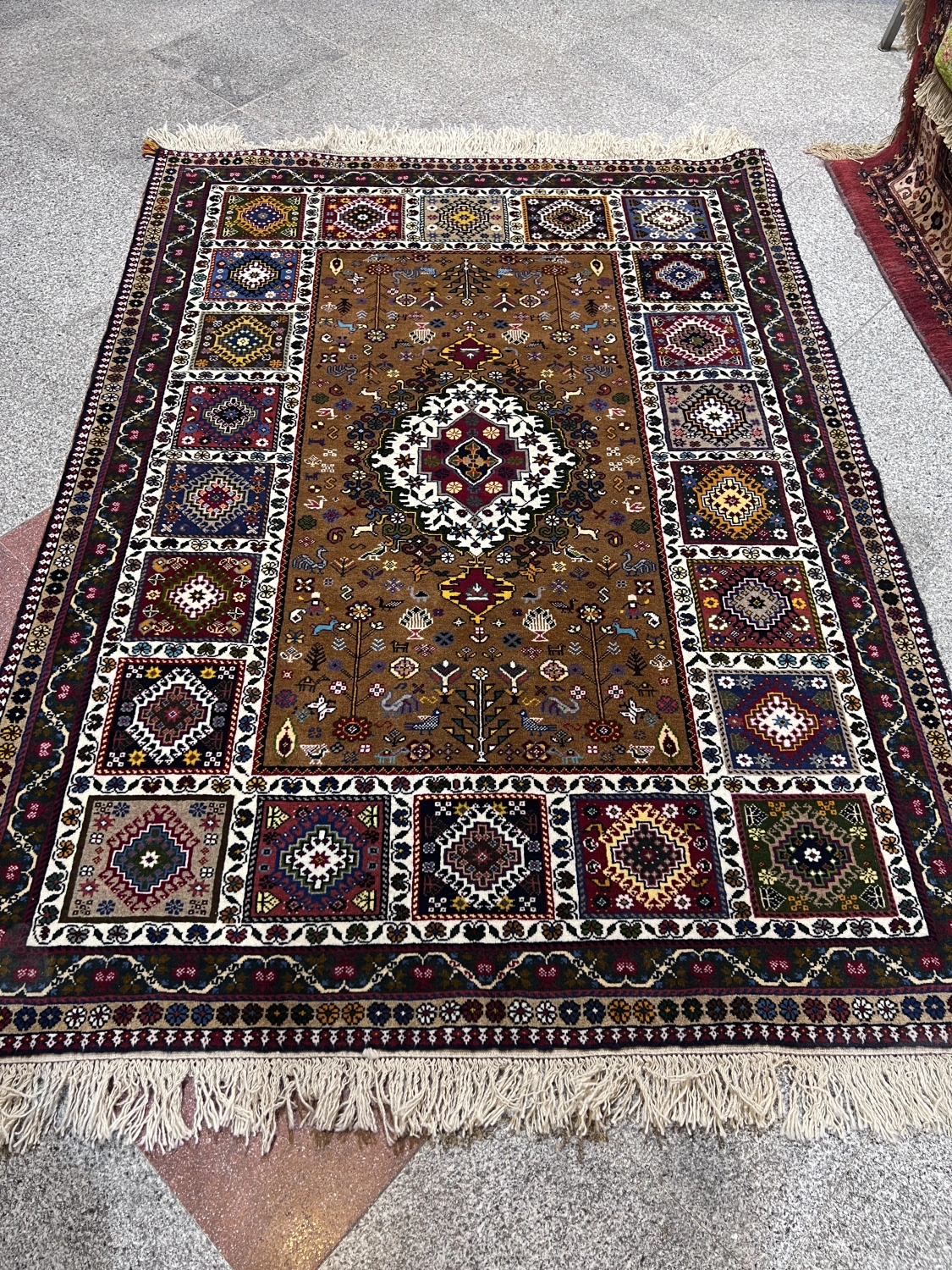 carpet-farshboom-2199713460