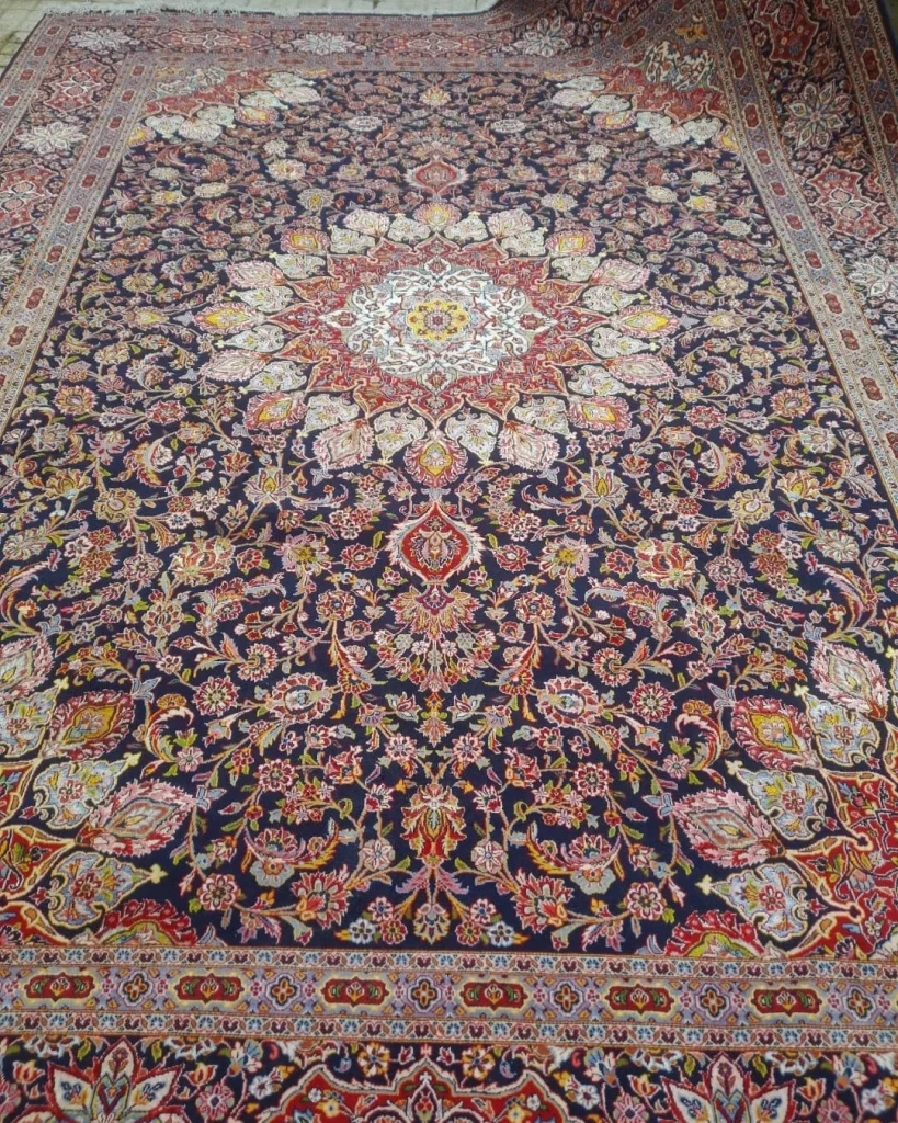 carpet-farshboom-3177331441