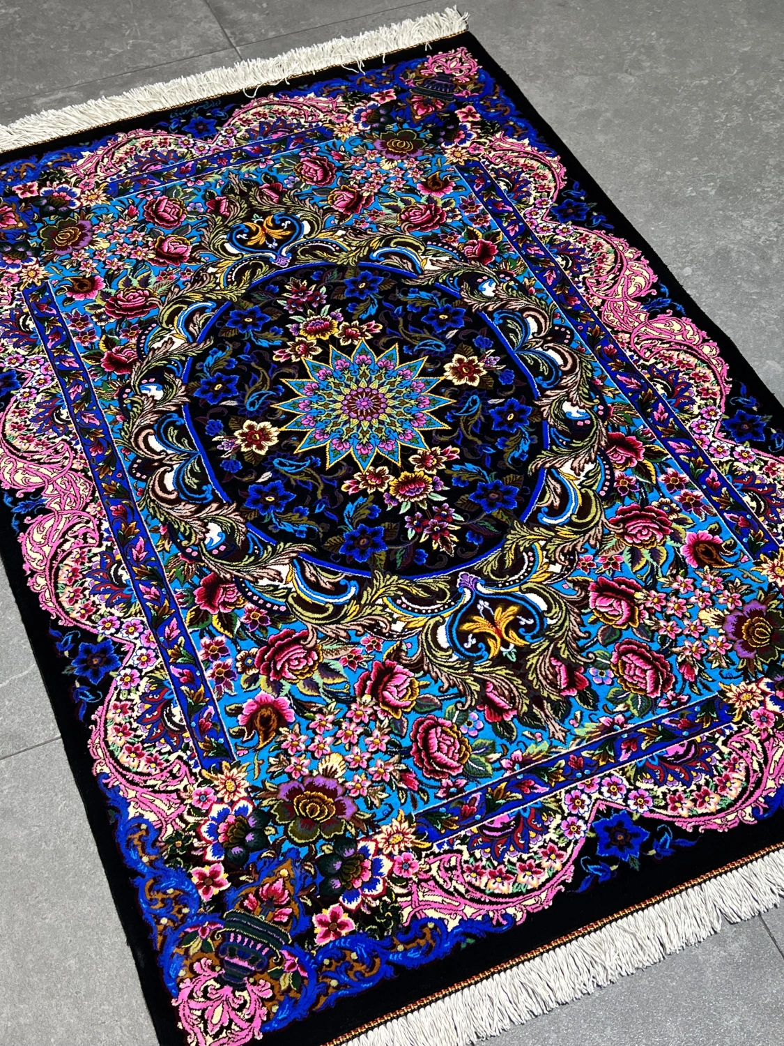 carpet-farshboom-3642798694