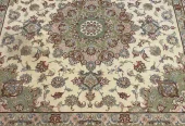 carpet-farshboom-4207694179