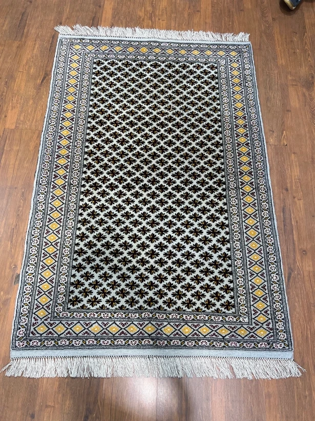 carpet-farshboom-5428174591