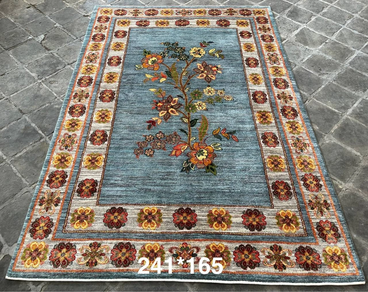 carpet-farshboom-6469166634