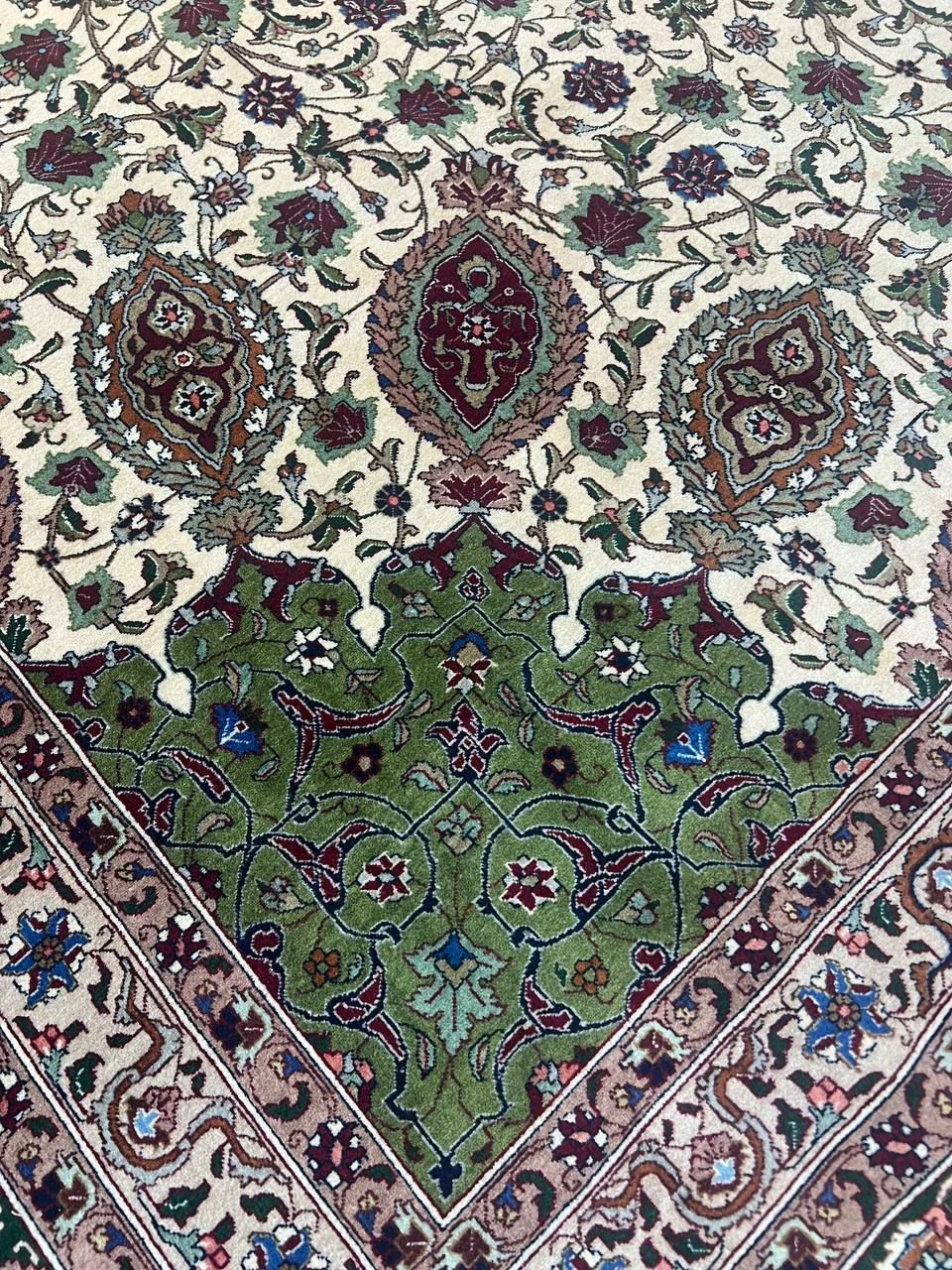 carpet-farshboom-7589103719