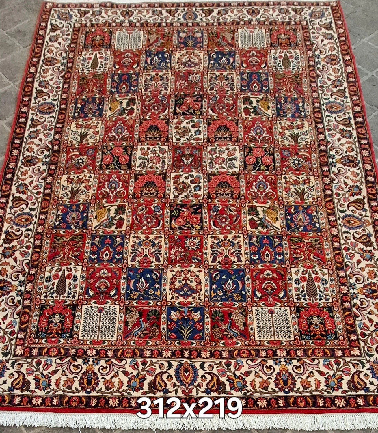 carpet-farshboom-7989342496
