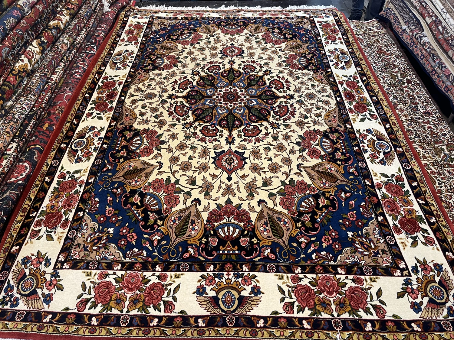 carpet-farshboom-8023341474