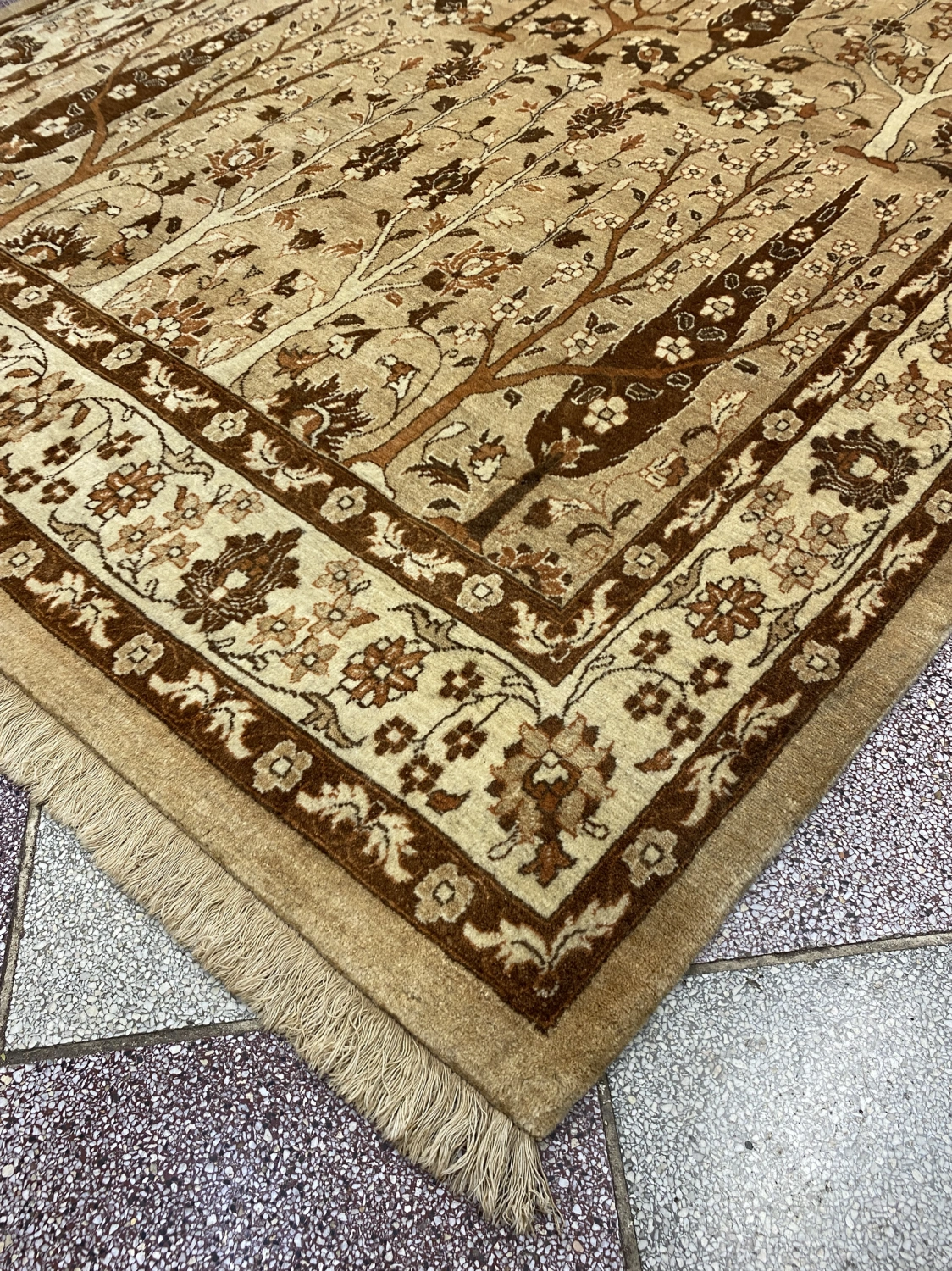 carpet-farshboom-9224675687