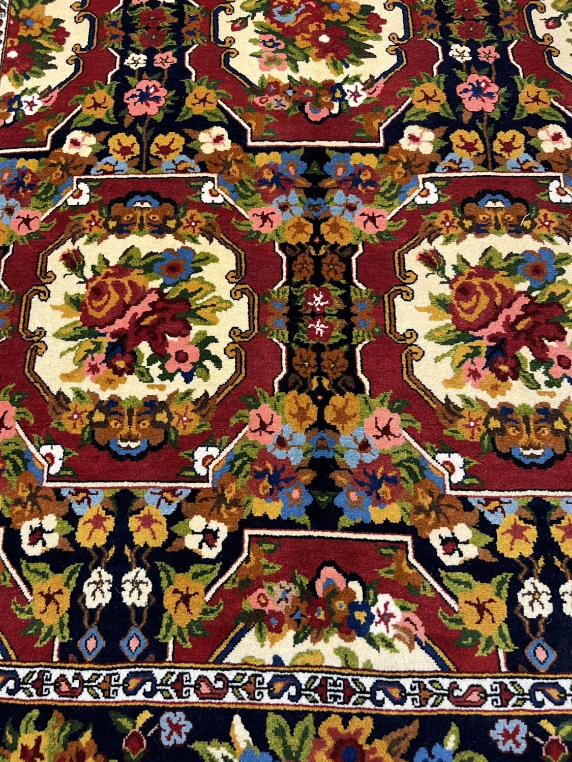 carpet-farshboom-0126335134