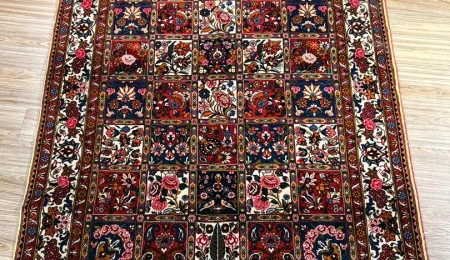 carpet-farshboom-1084829461