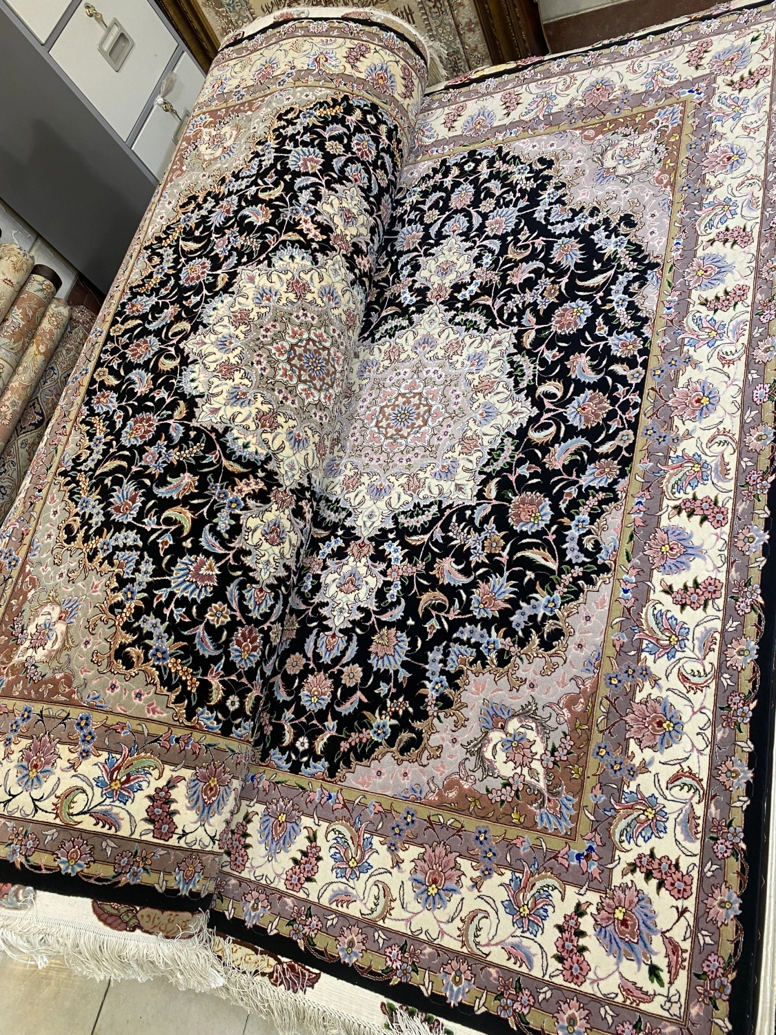 carpet-farshboom-1142344458