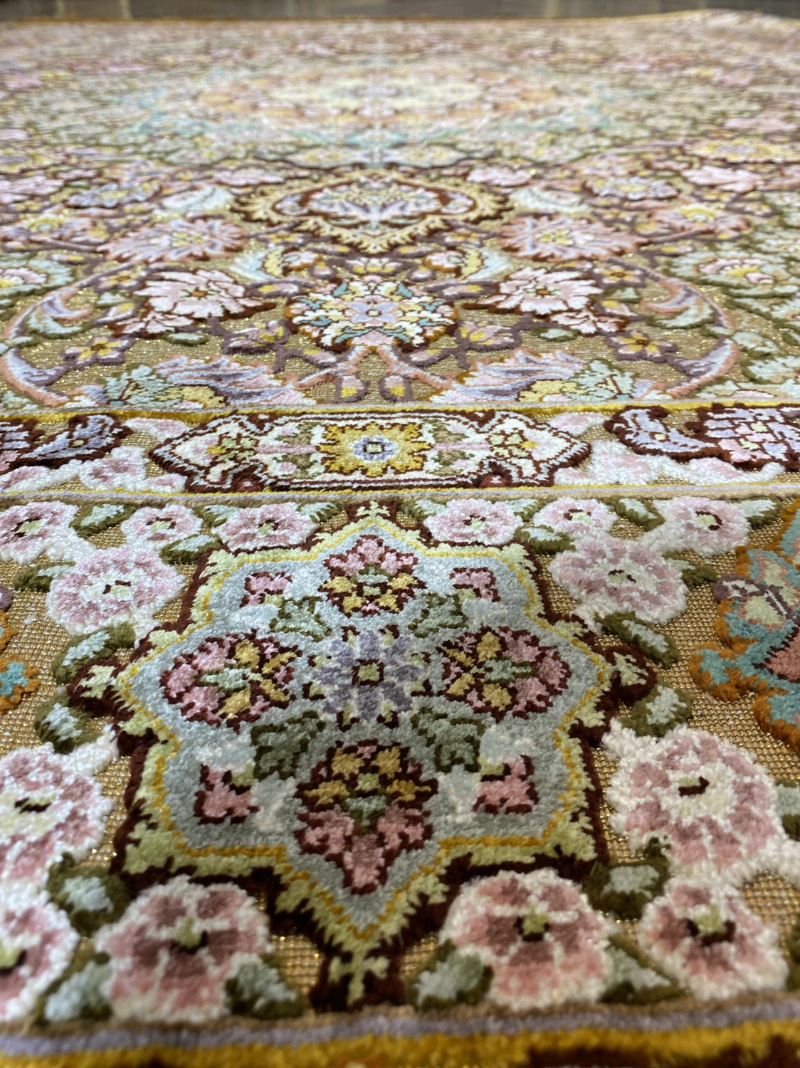 carpet-farshboom-1646272423