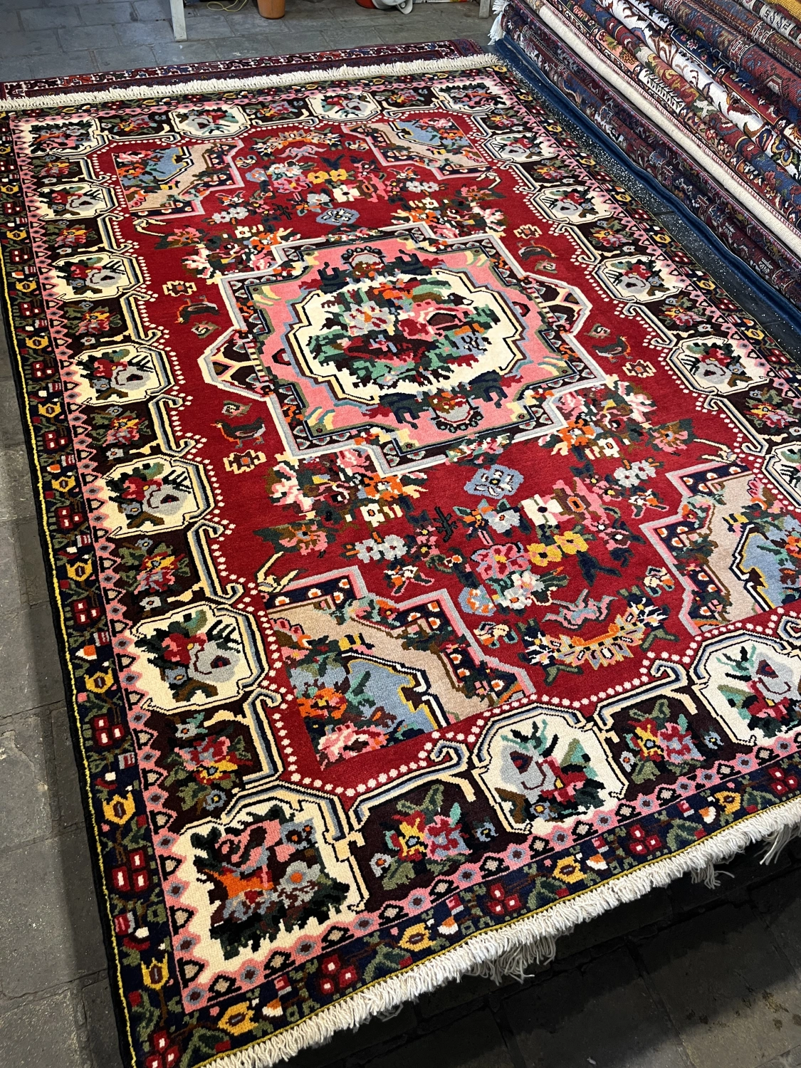carpet-farshboom-2499345338