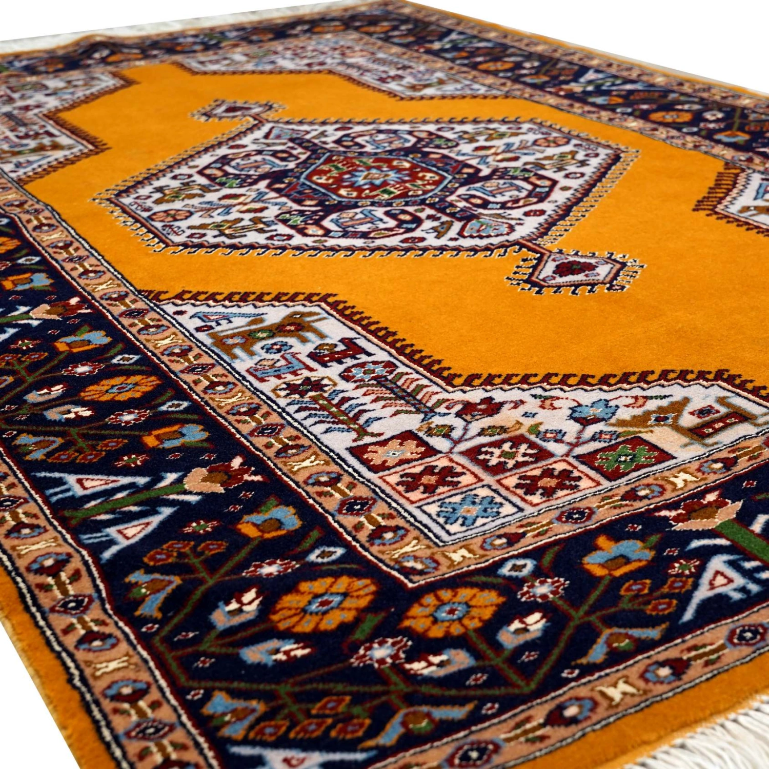 carpet-farshboom-2566371119